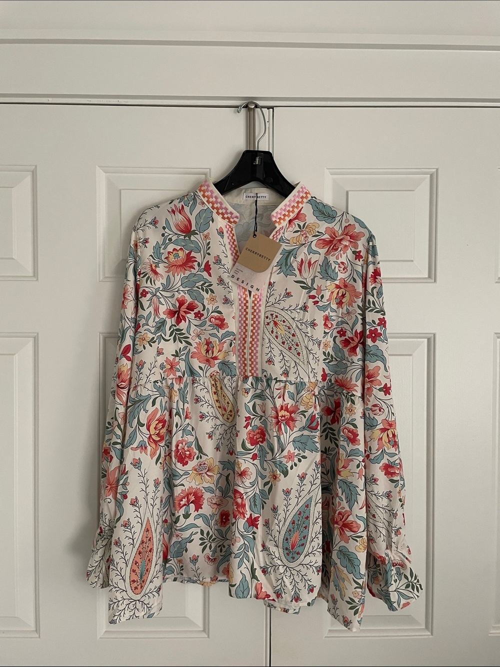 Cherry Betty Vintage Floral Peasant Tunic - Cream with Coral & Teal Print